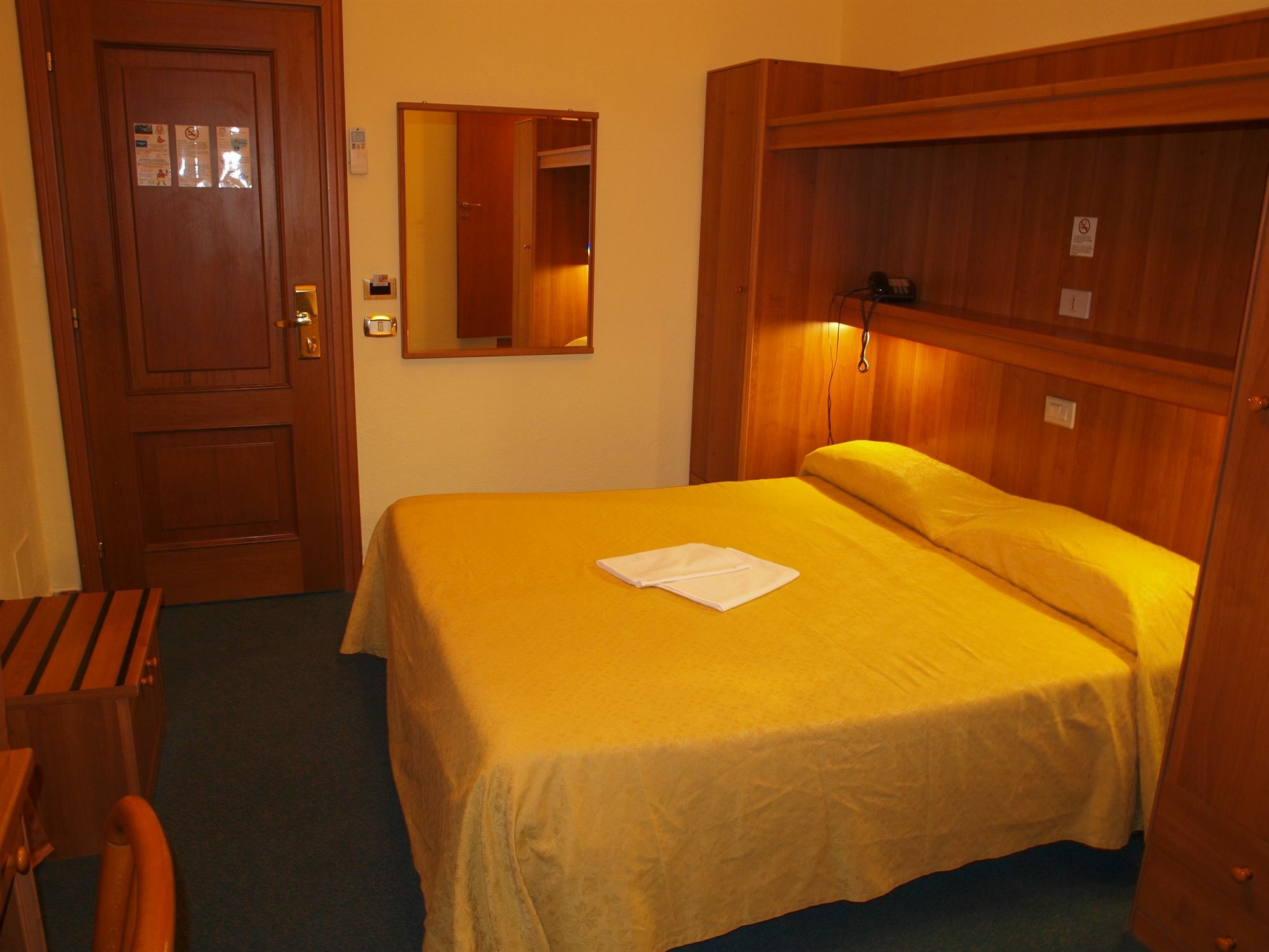 Hotel Trastevere Roma Dış mekan fotoğraf
